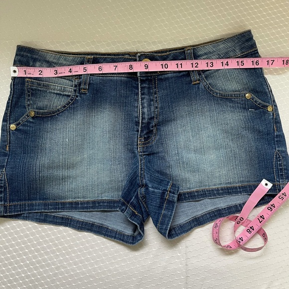 Juniors Southpole Denim Short Shorts - Picture 10 of 11